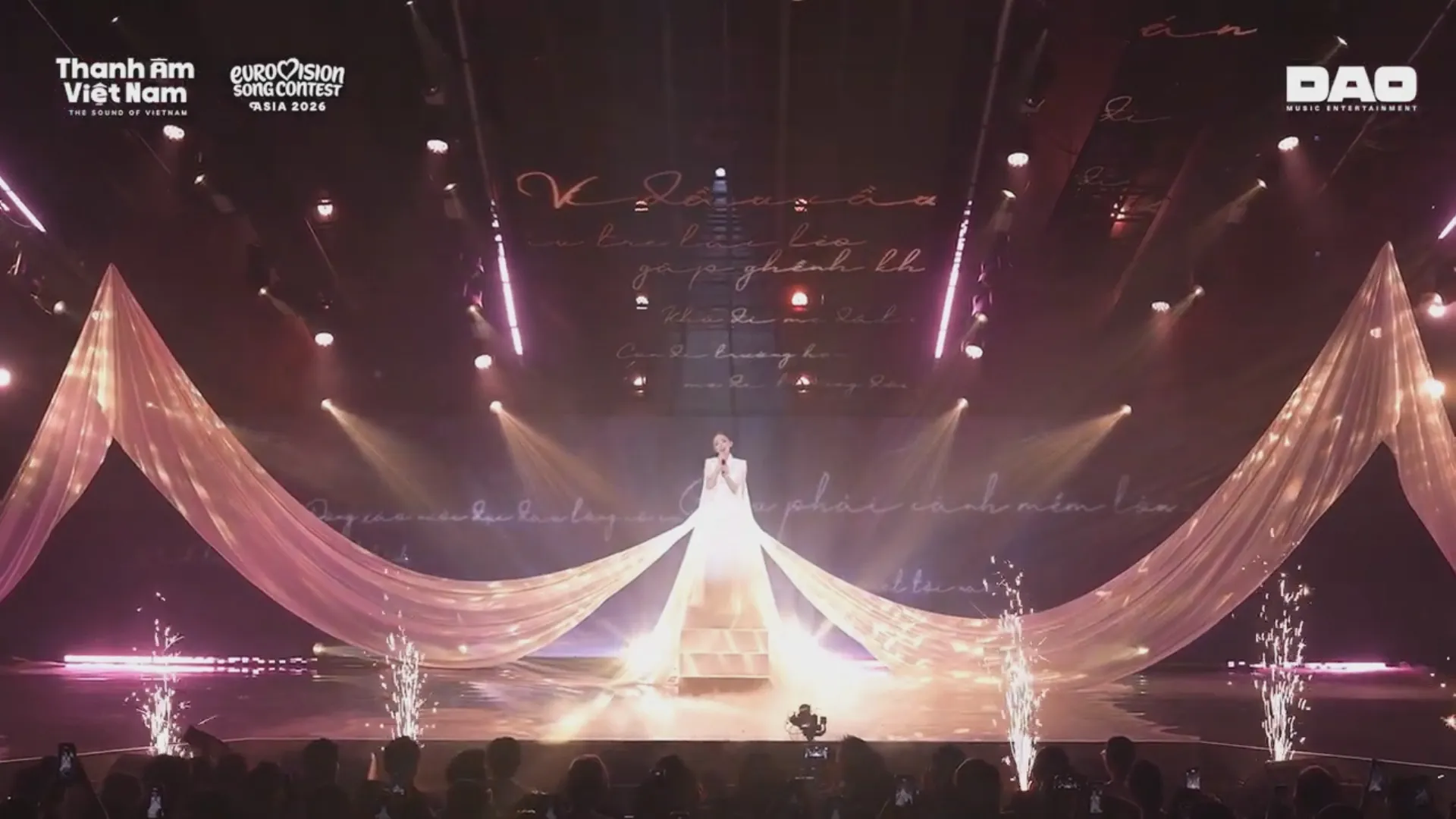 Eurovision Song Contest Asia 2026: Tóc Tiên đưa âm nhạc Việt lên sân khấu châu Á - Ảnh 5. Eurovision Song Contest Asia 2026: Tóc Tiên đưa âm nhạc Việt lên sân khấu châu Á - Ảnh 5.