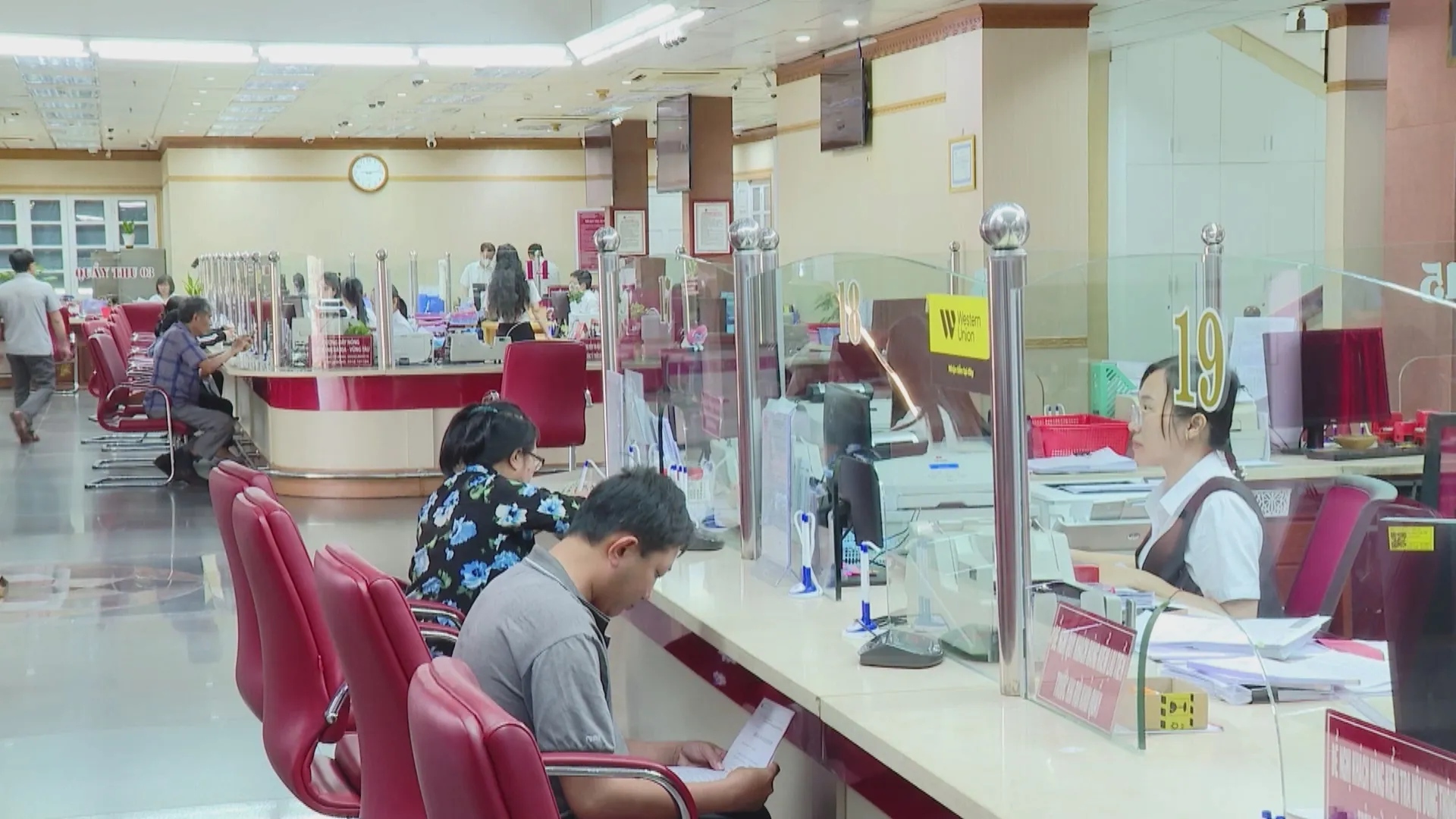 Ngành ngân hàng đồng hành cùng tăng trưởng vùng Đông Nam Bộ - Ảnh 5. Các dự án trọng điểm trong khu vực có nhu cầu vốn vay lớn, đặt ra yêu cầu đa dạng hóa nguồn lực tài chính