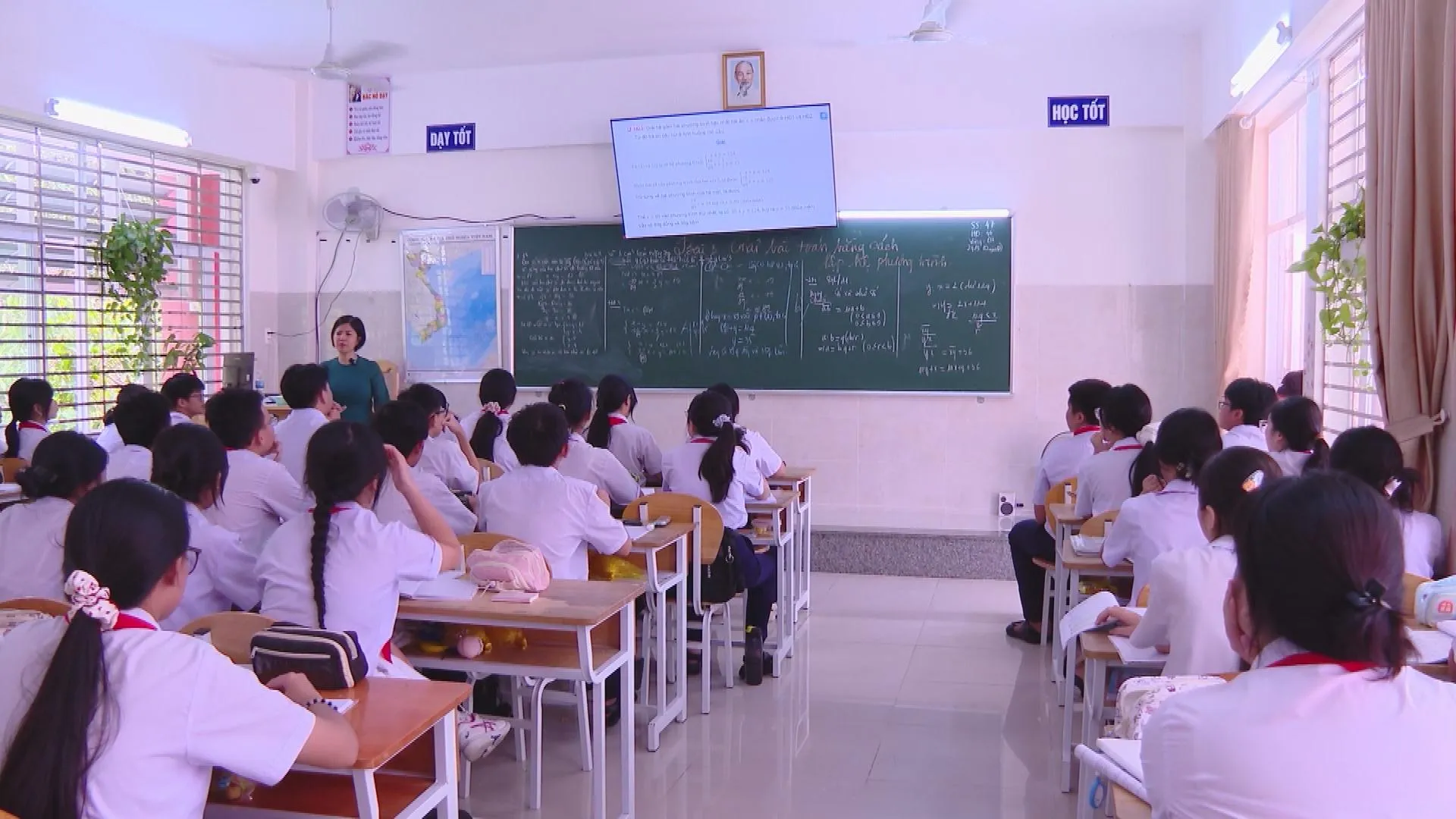 TP. Hồ Chí Minh đề xuất mô hình trường học chất lượng cao từ bậc mầm non đến trung học phổ thông, với nhiều tiêu chuẩn mới về đội ngũ giáo viên, ngoại ngữ và điều kiện học tập