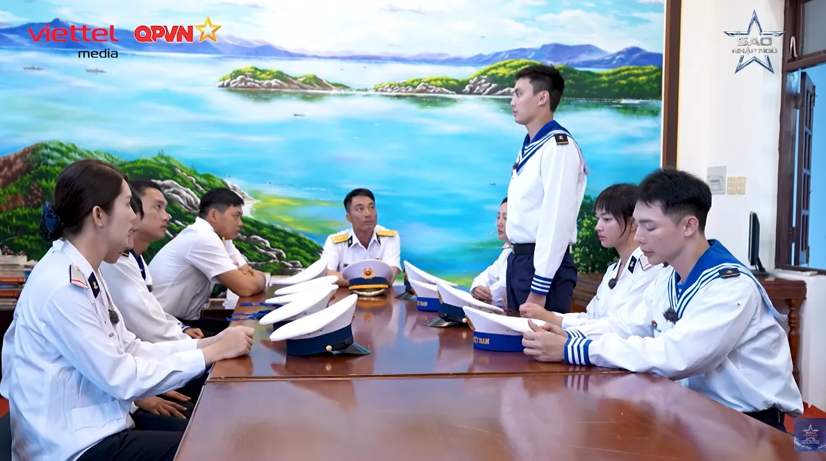 Chuyến tàu ra Trường Sa thiếu vắng Tuấn Dương | Sao Nhập Ngũ 2026 - Ảnh 5.