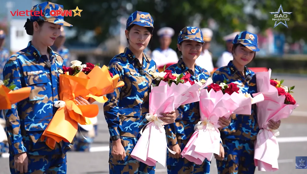 Chuyến tàu ra Trường Sa thiếu vắng Tuấn Dương | Sao Nhập Ngũ 2026 - Ảnh 16.