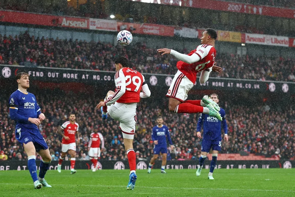 arsenal-ngoai-hang-anh