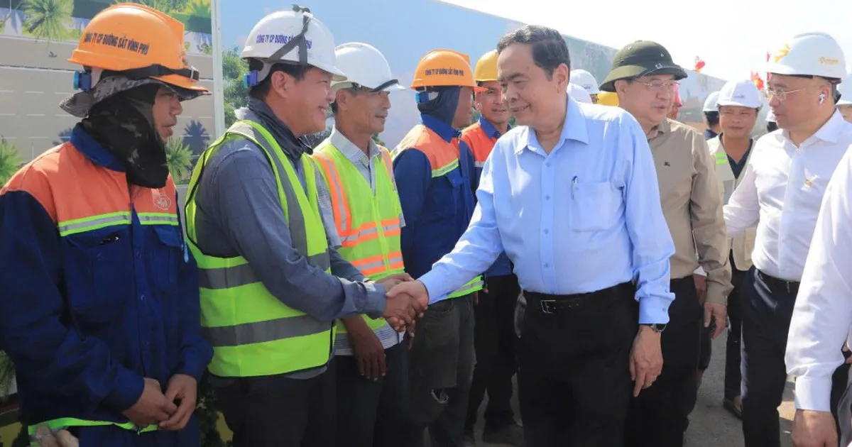 Chủ tịch Quốc hội Trần Thanh Mẫn kiểm tra các công trình phục vụ APEC 2027