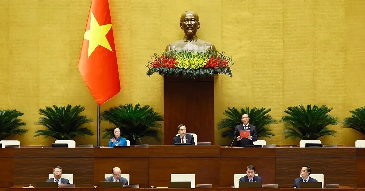 Ngày 27/10, Quốc hội làm việc, thảo luận liên quan đến Bộ luật Hình sự