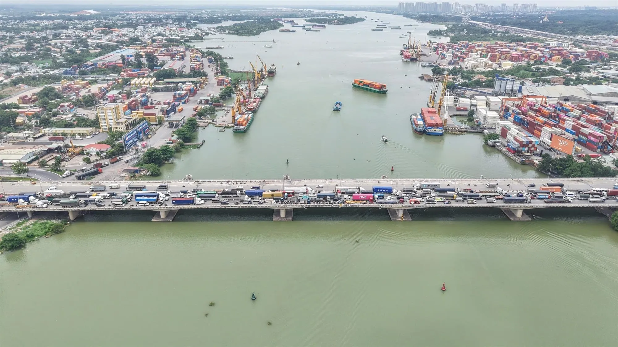 Dự án nâng cao tĩnh không các cầu khu vực phía Bắc và phía Nam nhằm đảm bảo khai thác đồng bộ vận tải đường thủy trên các tuyến, thúc đẩy nhu cầu phát triển phương tiện vận tải thủy - Ảnh minh họa: Báo Xây Dựng
