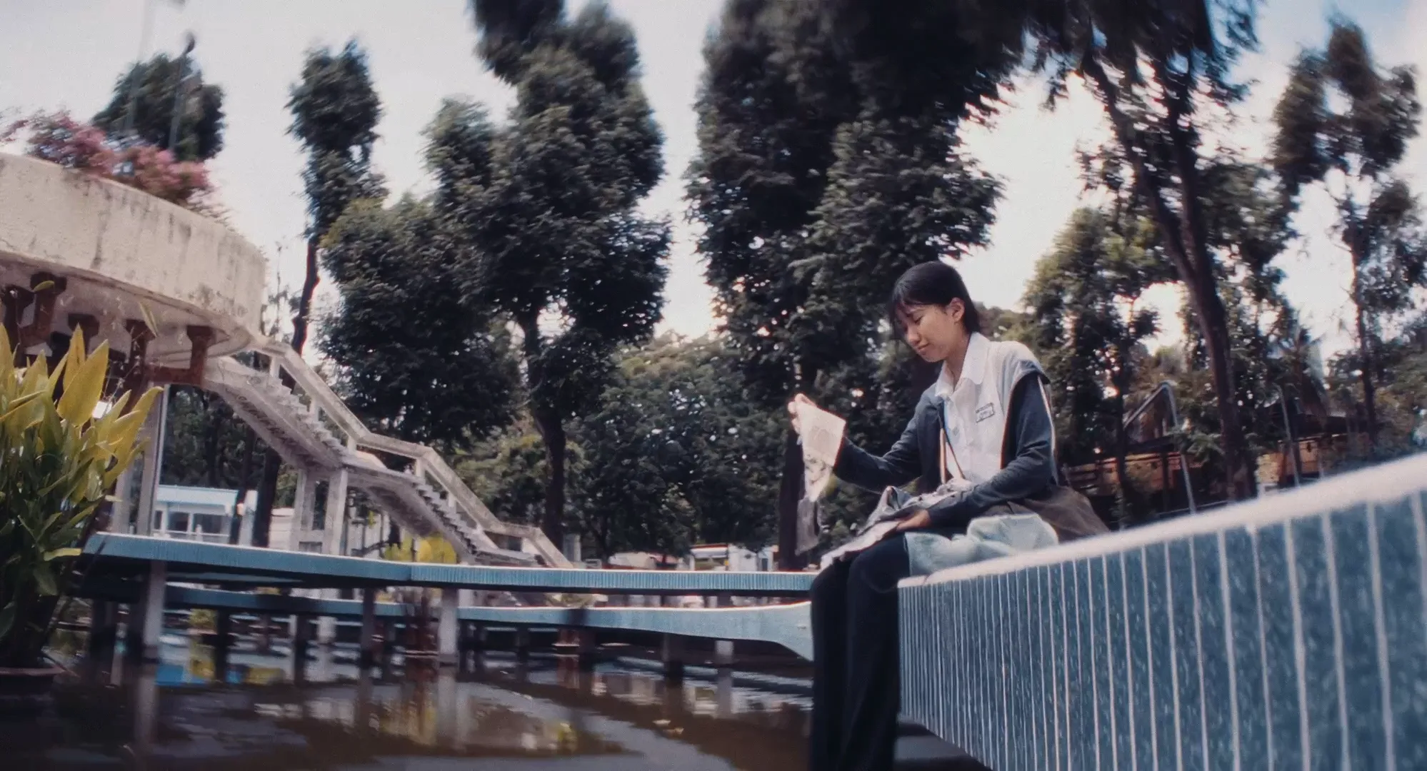 STILL MAIN TRAILER(24)