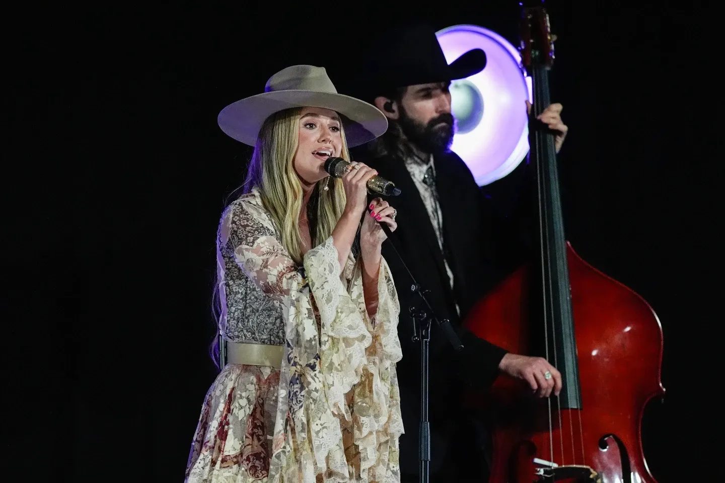 Taylor Swift gia nhập Đại sảnh Danh vọng các Nhà soạn nhạc Nashville - Ảnh 2.
