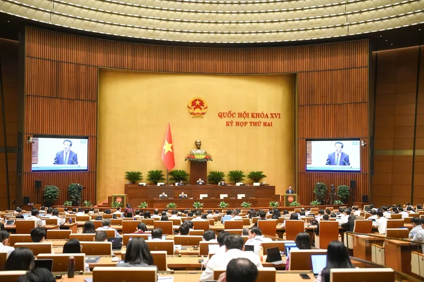Hôm nay (29/10) Quốc hội thảo luận về dự án Luật Đất đai (sửa đổi)- Ảnh 1. Hôm nay (29/10) Quốc hội thảo luận về dự án Luật Đất đai (sửa đổi)- Ảnh 1.