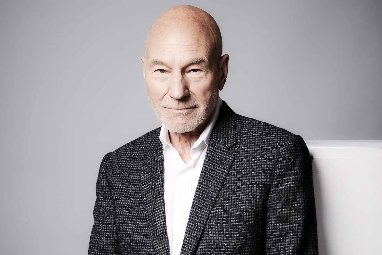 patrick-stewart-1-102926-06f7ab9d23864d3f84f0862399cd67a5