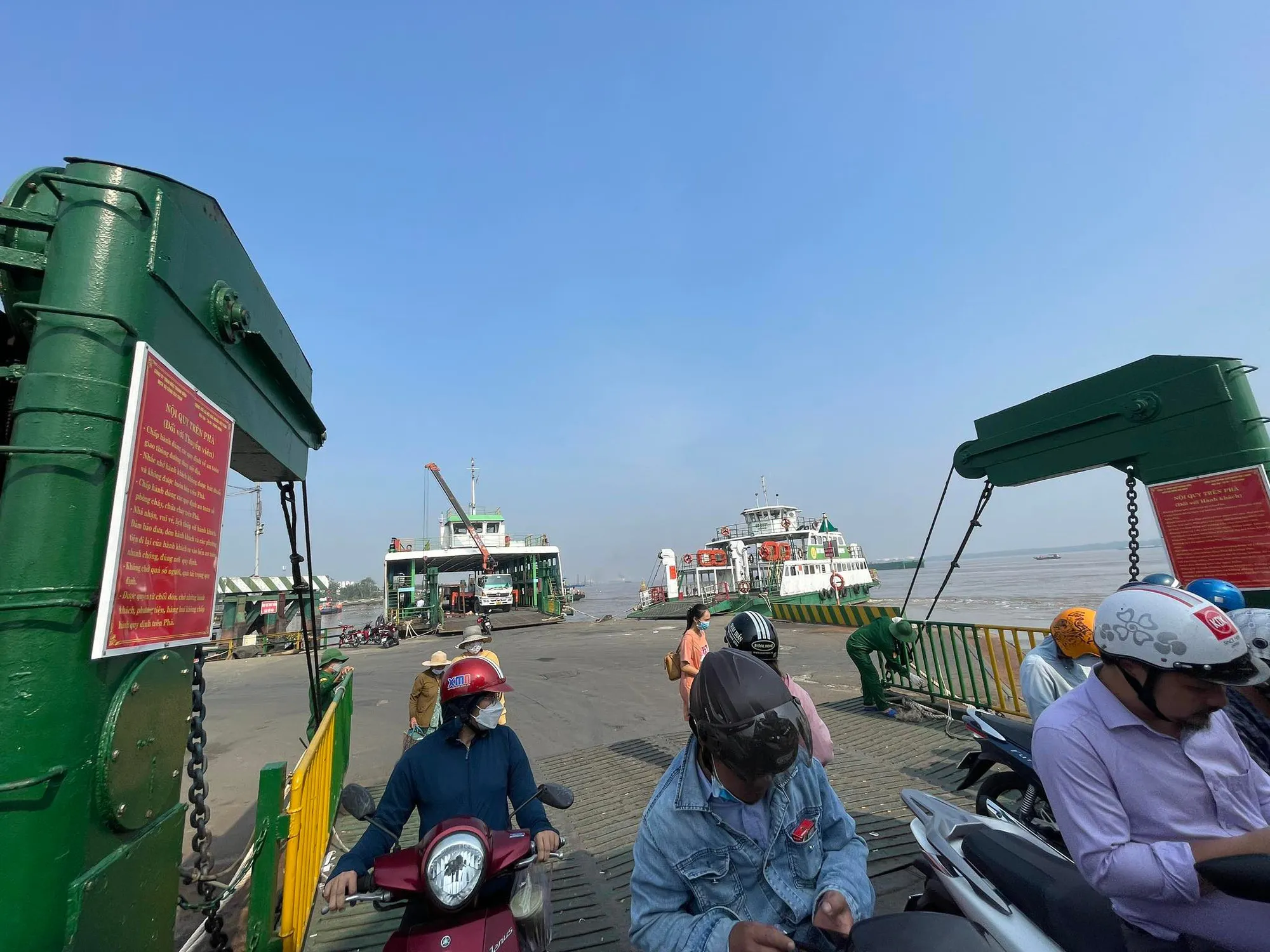 pha-binh-khanh-1677332358808705465888