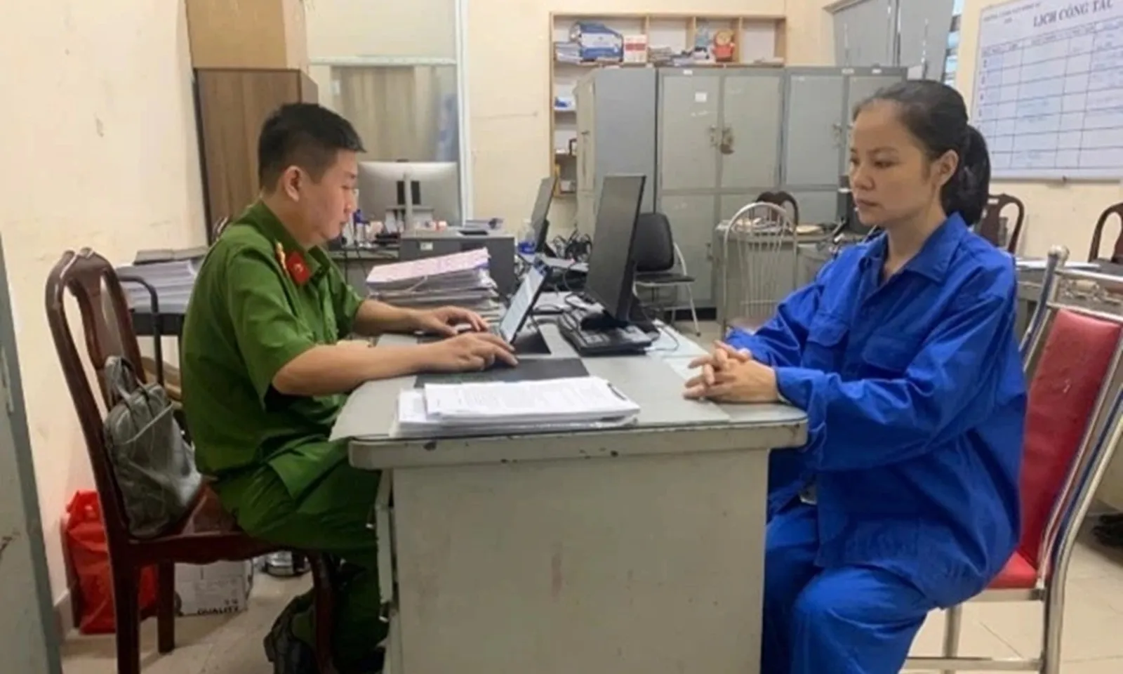 Đồng Nai khởi tố 9 đối tượng bán hàng livestream lừa dối khách hàng