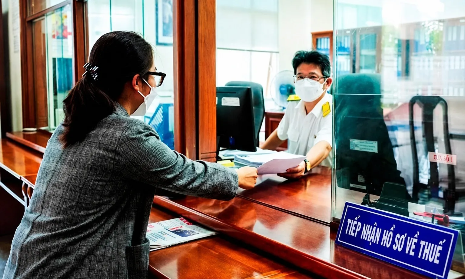Giảm 30% thuế TNCN, TNDN cho cá nhân kinh doanh và doanh nghiệp có doanh thu dưới 10 tỉ đồng