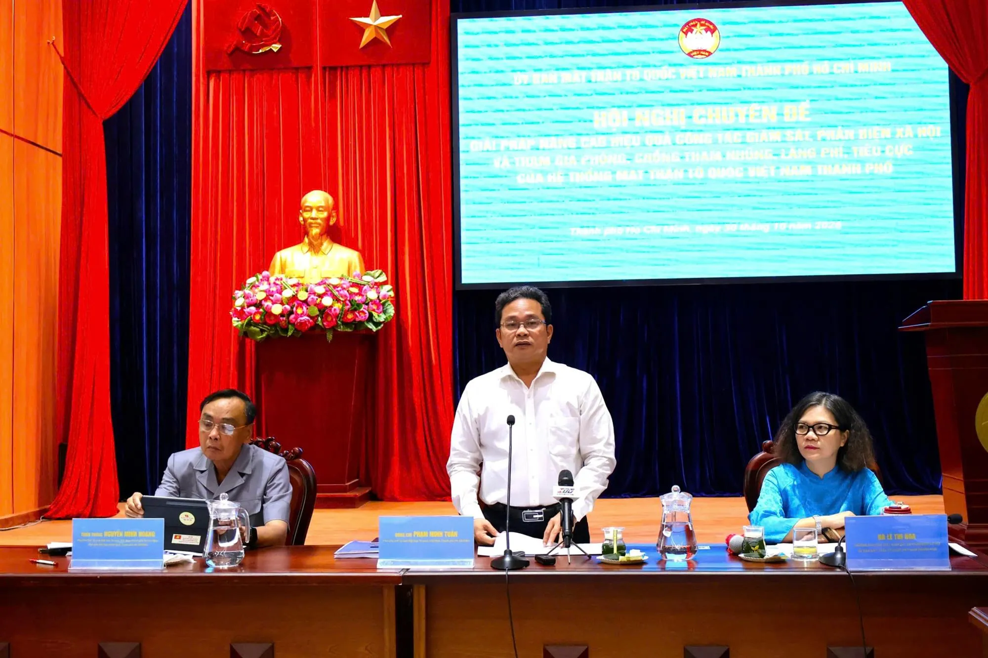 Ông Phạm Minh Tuấn – Phó Chủ tịch Uỷ ban MTTQ Việt Nam Thành phố phát biểu tổng kết Hội nghị - Ảnh: Kim Anh