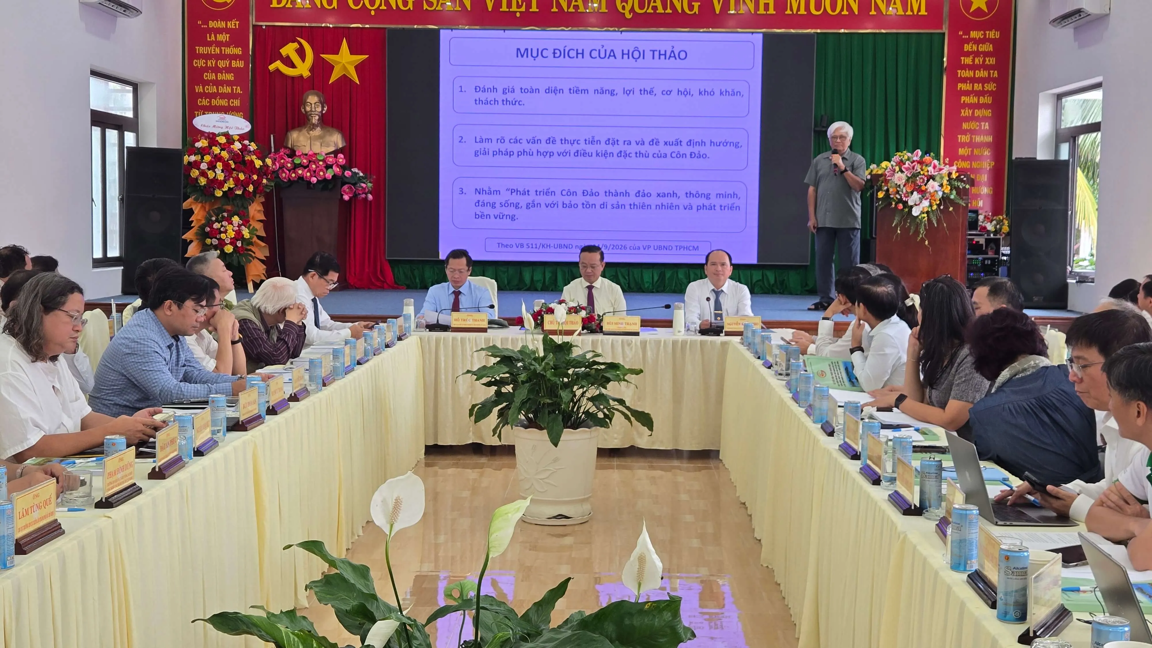 dien-gia-tham-luan-tai-hoi-thao_20261030140750