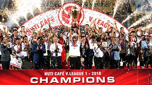 Hà Nội ăn mừng chức vô địch V-League 2018