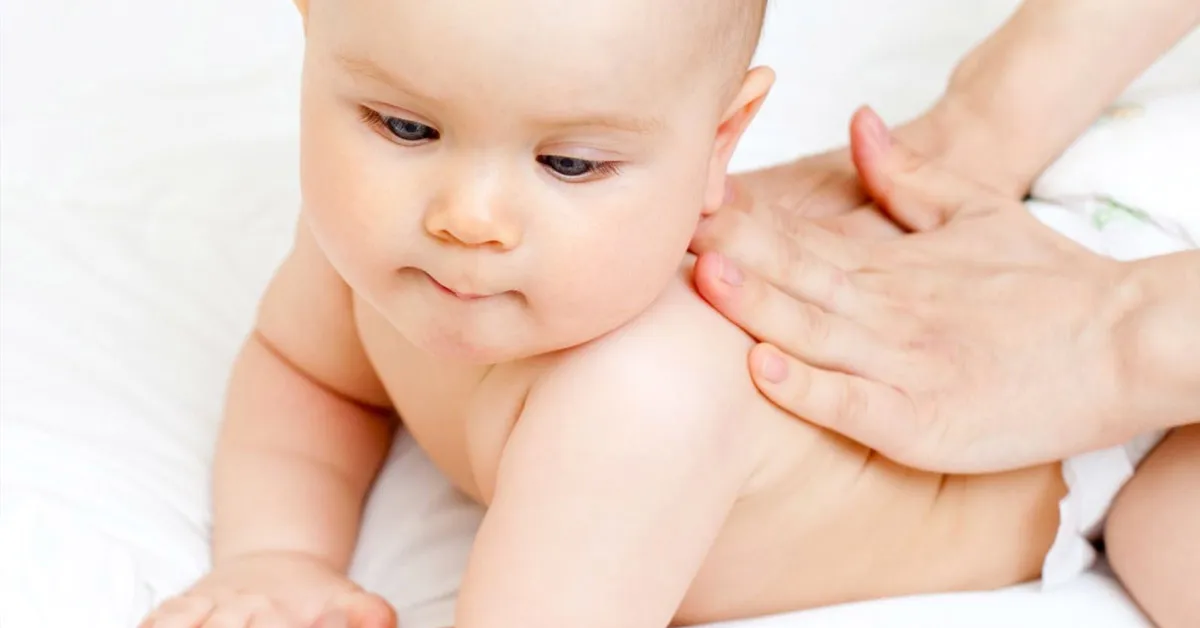 Chăm sóc da trẻ sơ sinh - thế nào là đúng cách và an toàn ?