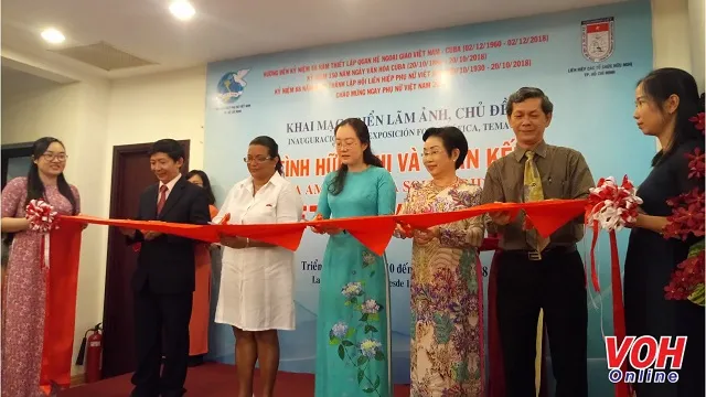 Khai mạc triển lãm ảnh “Tình hữu nghị và đoàn kết Việt Nam – Cuba”