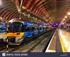 Anh: Tuyến đường sắt huyết mạch kết nối với thủ đô London bị gián đoạn