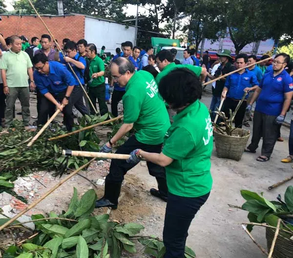 TPHCM phát động người dân không xả rác vì TP văn minh – sạch đẹp – an toàn