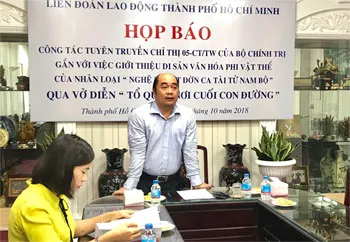 Đưa nghệ thuật đờn ca tài tử Nam bộ đến với công nhân