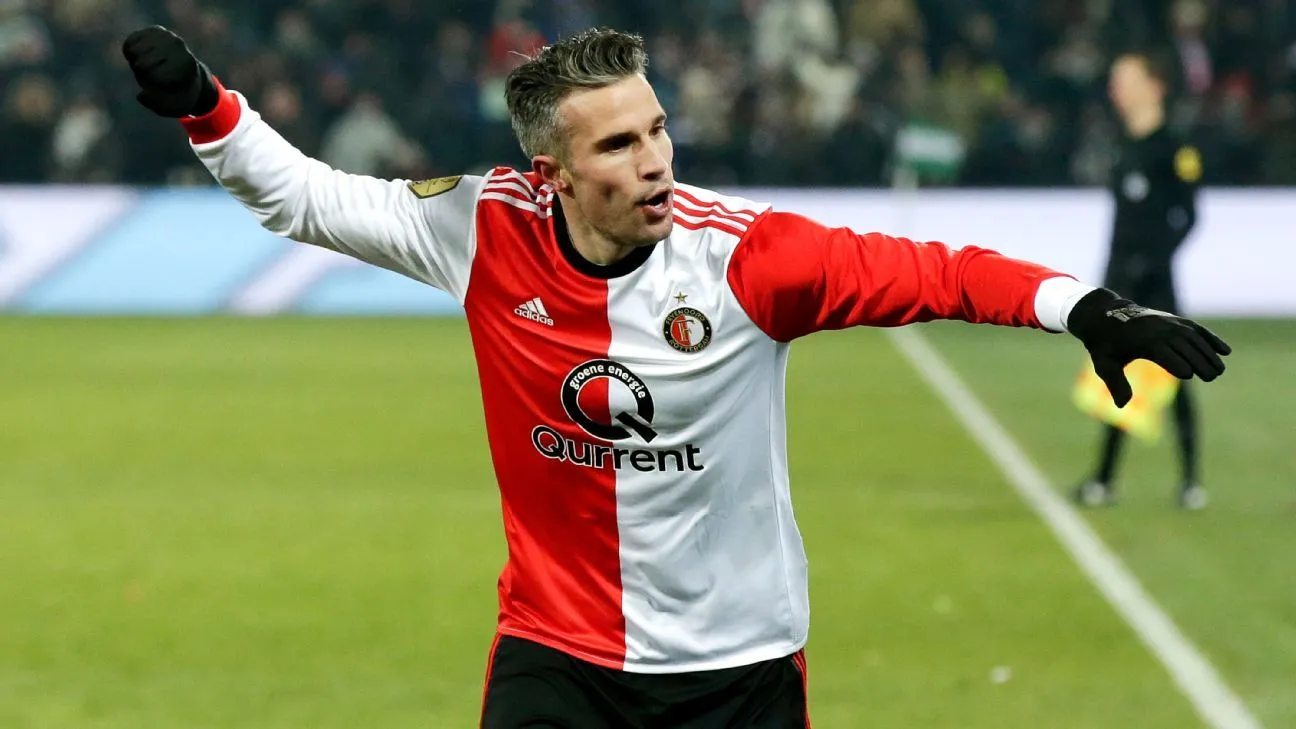 Cựu tiền đạo Arsenal Van Persie treo giày khi mùa giải 2018-2019 kết thúc