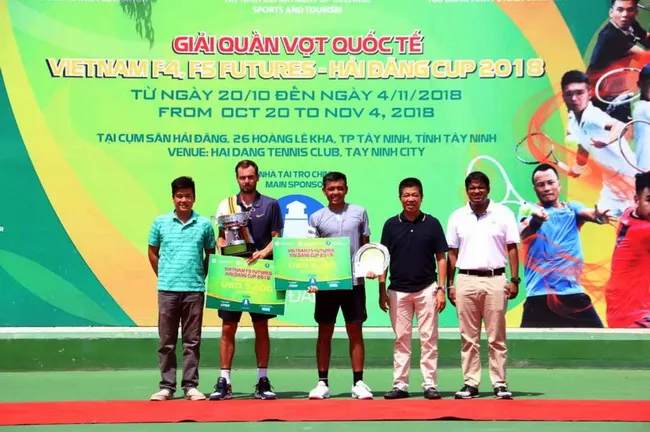 Vietnam F5 Futures 2018: Tay vợt Lý Hoàng Nam lần thứ 2 liên tiếp về nhì