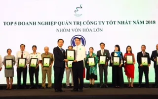 Vinamilk đứng đầu trong bình chọn Top 10 Công ty uy tín ngành thực phẩm – đồ uống năm 2018