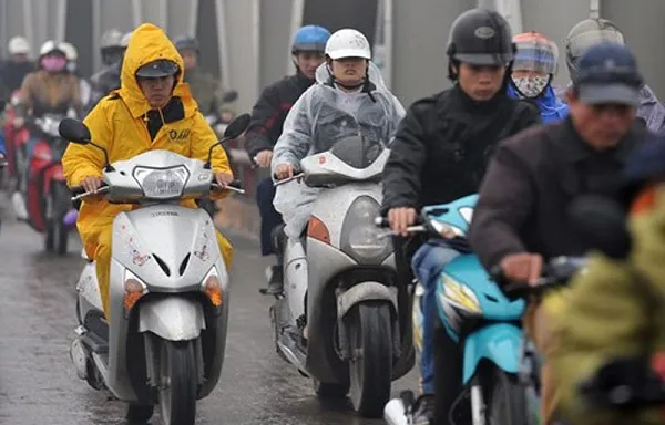 Dự báo thời tiết hôm nay 06/11: Từ đêm nay Hà Nội có mưa rào và dông, từ mai trời rét
