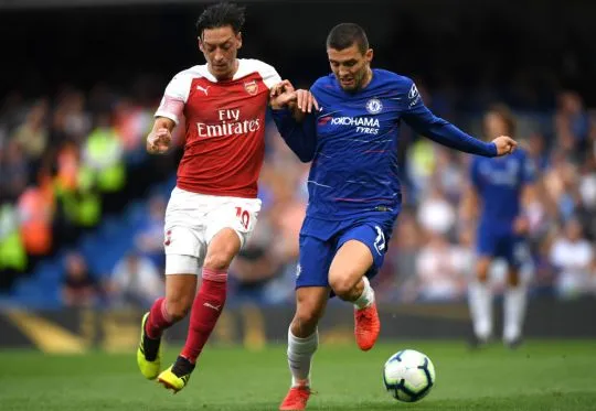 Chelsea ra quyết định về tương lai Kovacic