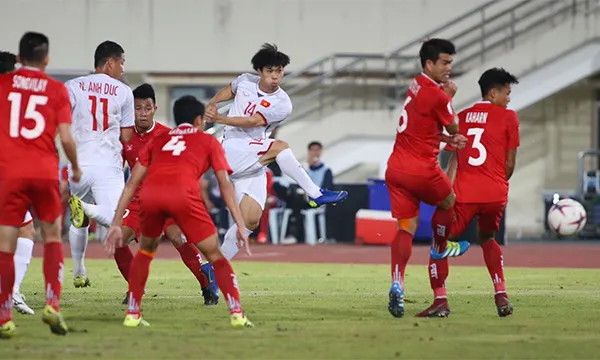 AFF Cup 2018 : Khởi đầu suôn sẻ, tuyển Việt Nam dẫn đầu bảng đấu