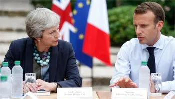Tin nóng ngày 08/11/2018: Ngoại trưởng Anh Jeremy Hunt chúc mừng ‘mối quan hệ hữu nghị’ với Pháp