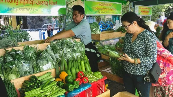 TPHCM mở thêm 3 địa điểm Chợ phiên Nông sản an toàn