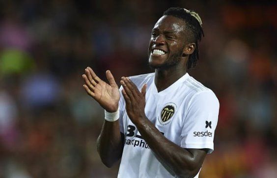 Tin thể thao 16/11/2018: Thực hư chuyện Valencia cắt hợp đồng mượn Batshuayi