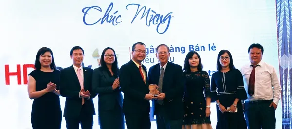 HDBank đạt giải Ngân hàng Bán lẻ Tiêu biểu năm 2018