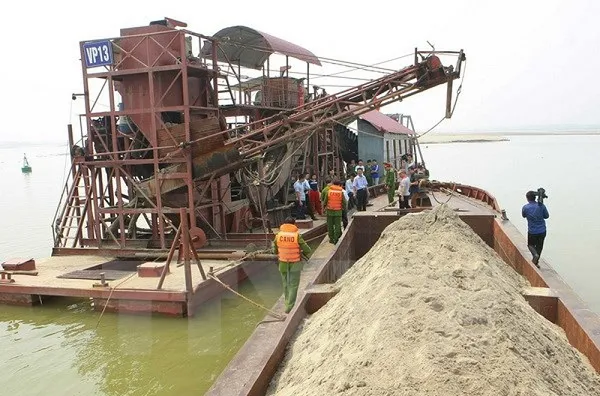 Kiên quyết trị bệnh “trên nói dưới không nghe”