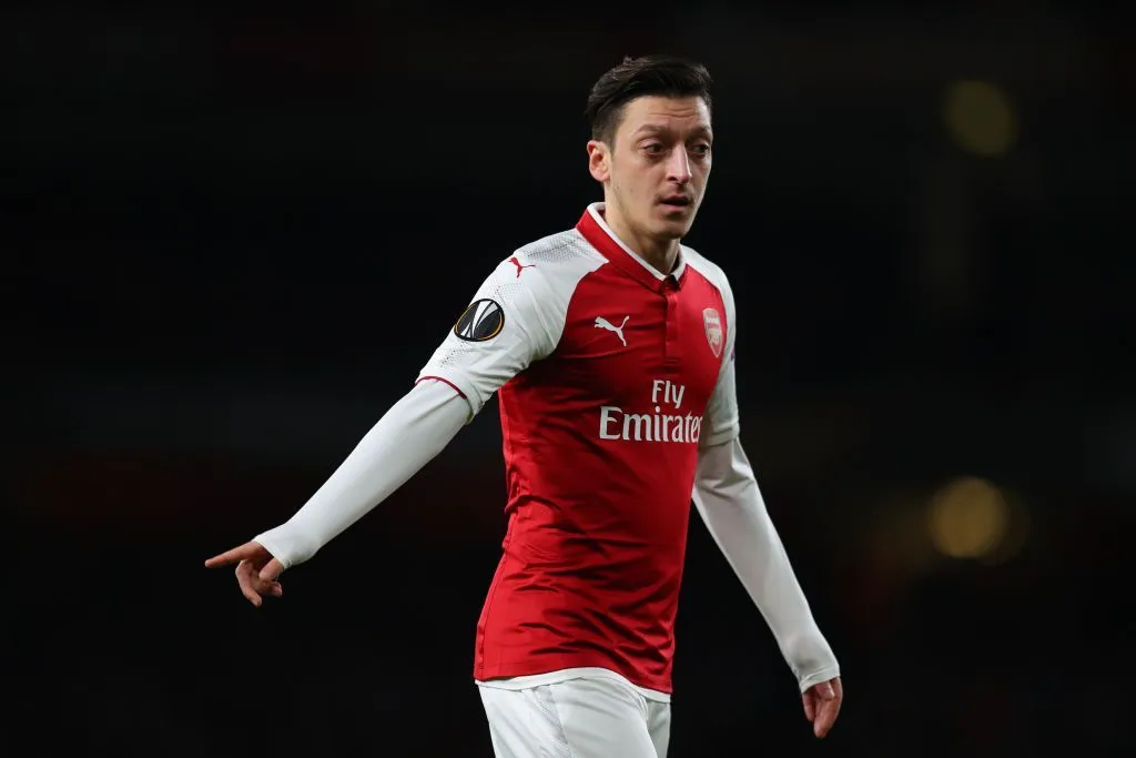 Tin thể thao 2/12: Vì sao Ozil vắng mặt ở trận derby London?