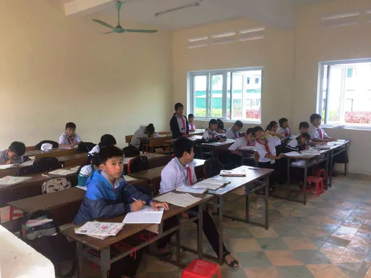 Vụ học sinh bị tát 231 cái, trường phát phiếu lấy lời khai học sinh