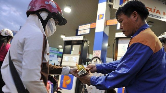 Giá xăng có thể giảm mạnh vào ngày mai 6/12