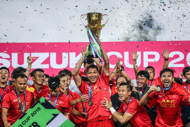 Việt Nam-Malaysia, lượt về chung kết AFF Cup 2018: Thắng chung cuộc 3-2, Việt Nam giương cao cúp VĐ