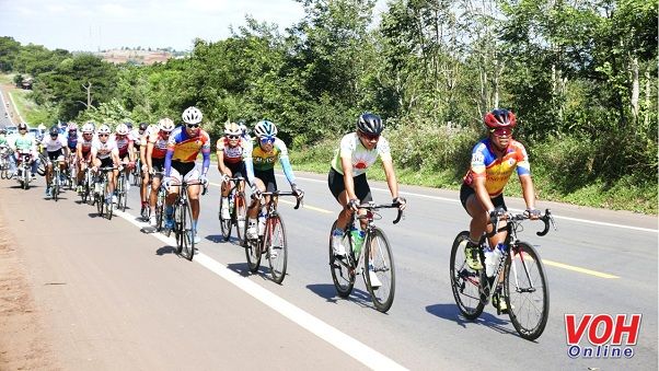 Trực tiếp Chặng 8 Cuộc đua xe đạp Nam Kỳ Khởi Nghĩa 2018: TP Pleiku đến TP. Buôn Ma Thuột