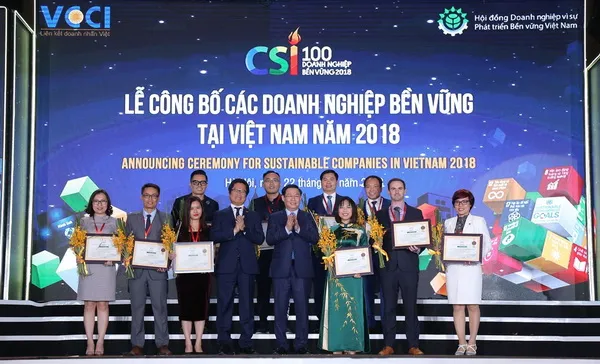 Vinamilk 3 năm liền đứng trong Top 10 doanh nghiệp phát triển bền vững tại Việt Nam