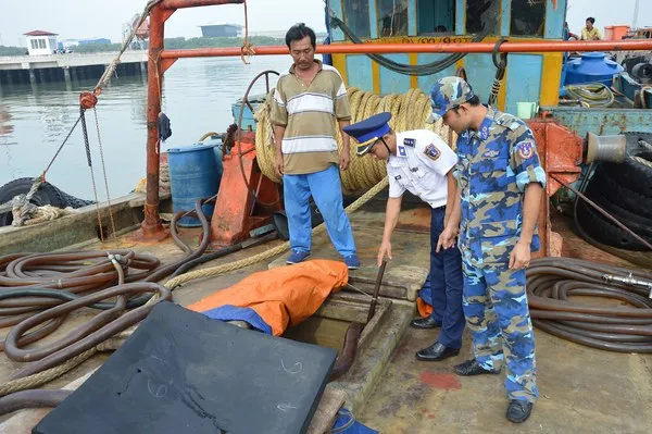 Đẩy lùi buôn lậu, gian lận trong kinh doanh xăng dầu