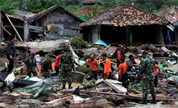 Tin nóng ngày 24/12/2018: Sóng thần tại Indonesia, số người thiệt mạng lên hơn 280 người