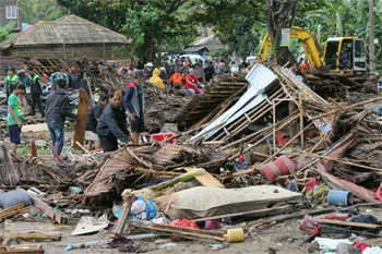 Indonesia: Sử dụng chó nghiệp vụ và máy bay không người lái để phục vụ cứu hộ