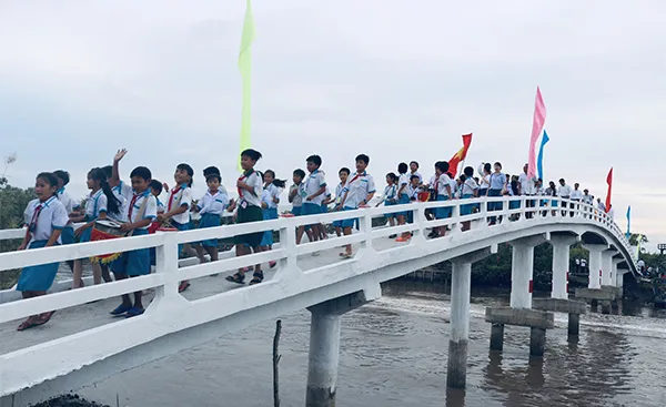 Giấc mơ hơn 30 năm về một cây cầu đã trở thành hiện thực