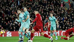 Kết quả Ngoại hạng Anh hôm nay 30/12: Tottenham thất thủ, Liverpool hủy diệt Arsenal