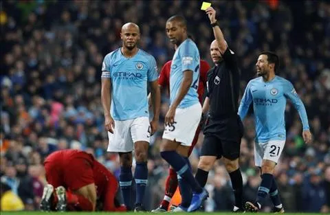Tin bóng đá 04/01: Vào bóng triệt hạ Salah, Kompany phản ứng thế nào?