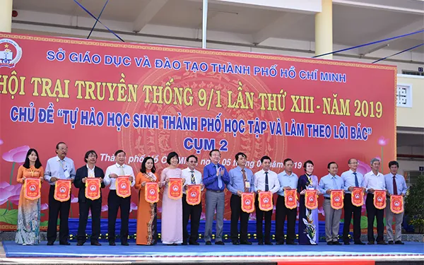 Hơn 10.000 học sinh tham gia hội trại truyền thống học sinh sinh viên 9/1