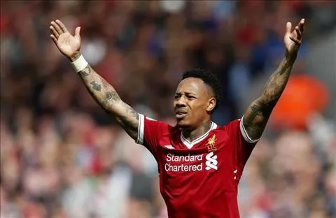 Tin thể thao 06/01: Liverpool bị chỉ trích vụ chuyển nhượng Nathaniel Clyne