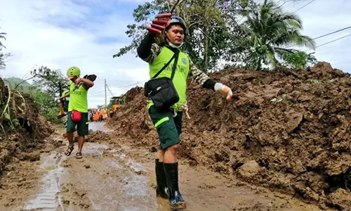 Số người chết vì bão, sạt lở đất ở Philippines tăng lên 126